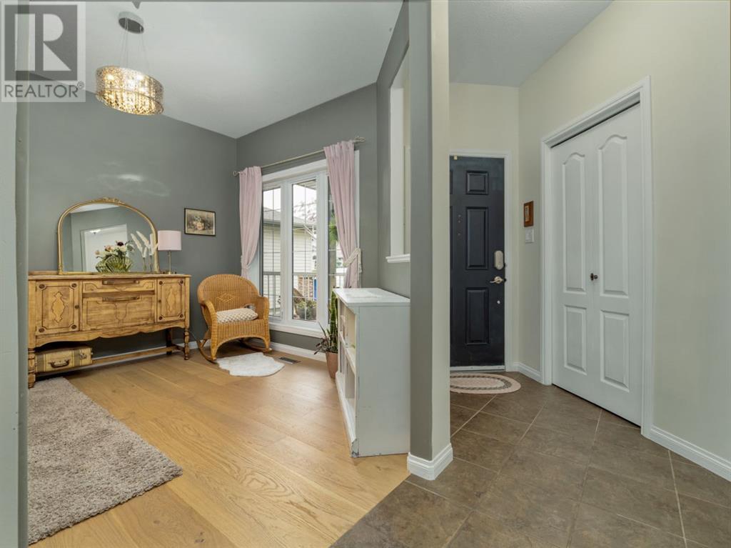 506 Gateway Crescent S, Lethbridge, Alberta  T1K 5C3 - Photo 6 - A2237864