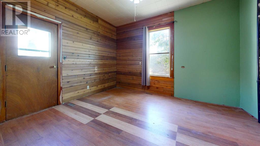 860 Dundas Street, Pincher Creek, Alberta  T0K 1W0 - Photo 4 - A2239577