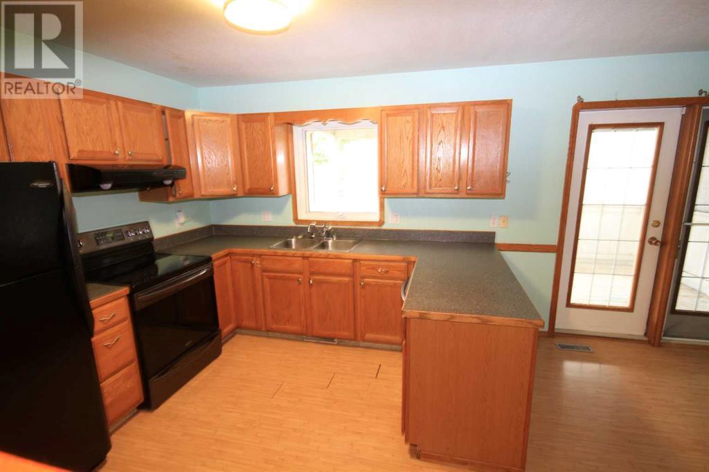 5410 39 Avenue, Taber, Alberta  T1G 1B9 - Photo 4 - A2239212