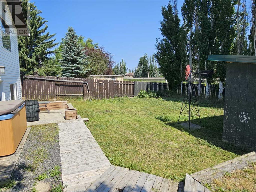 93 Mohawk Road W, Lethbridge, Alberta  T1K 5J5 - Photo 33 - A2234100