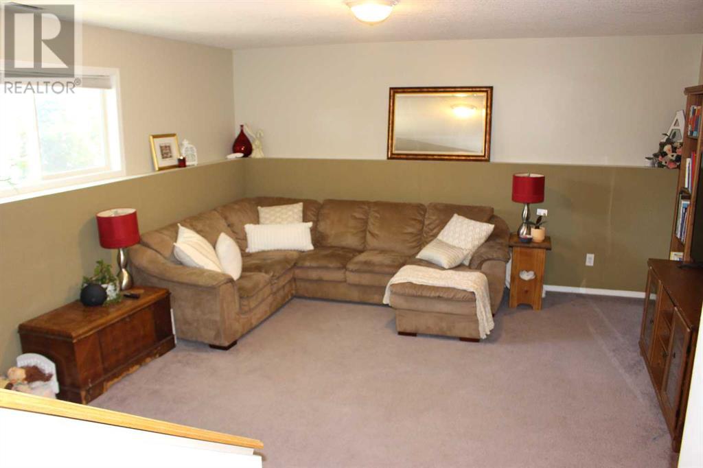 167 Mt Rundle Road W, Lethbridge, Alberta  T1K 7G1 - Photo 22 - A2237914