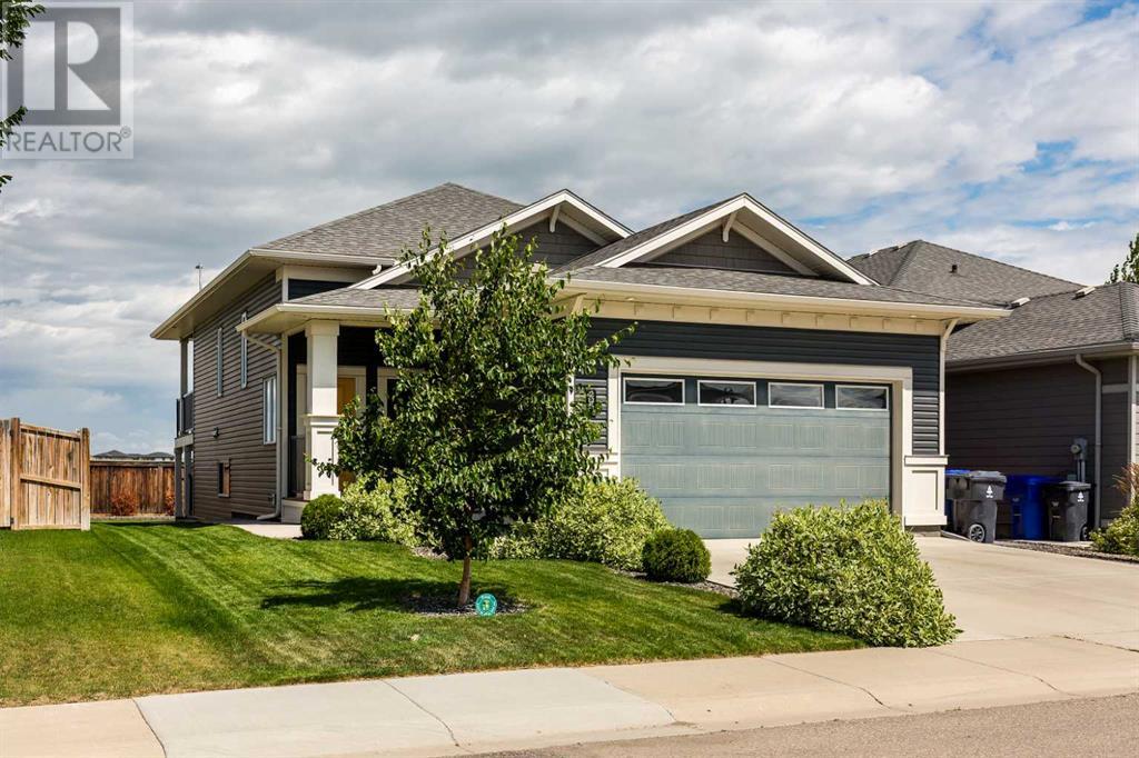 205 Lasalle Terrace W, Lethbridge, Alberta  T1J 5G9 - Photo 2 - A2239503