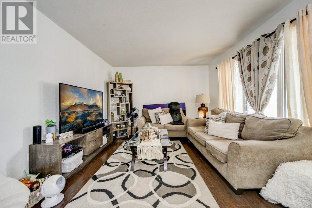 1019 10 Avenue N, Lethbridge, Alberta  T1H 1J9 - Photo 4 - A2238746