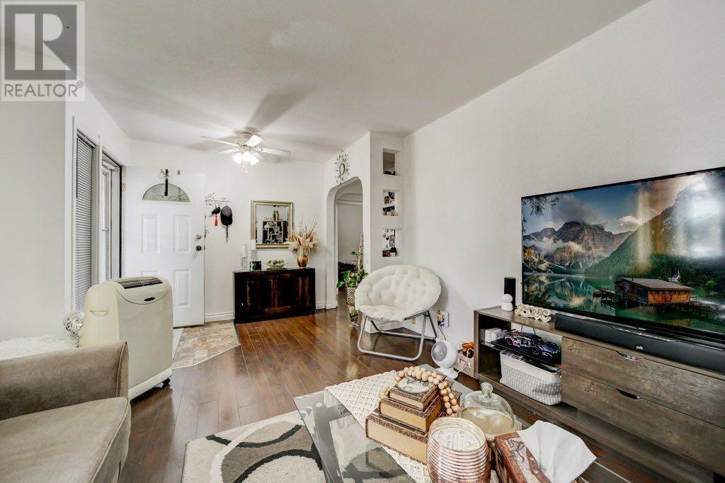 1019 10 Avenue N, Lethbridge, Alberta  T1H 1J9 - Photo 5 - A2238746