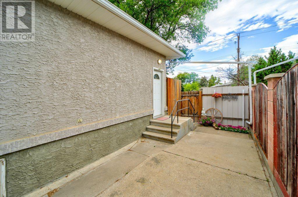 1019 10 Avenue N, Lethbridge, Alberta  T1H 1J9 - Photo 34 - A2238746