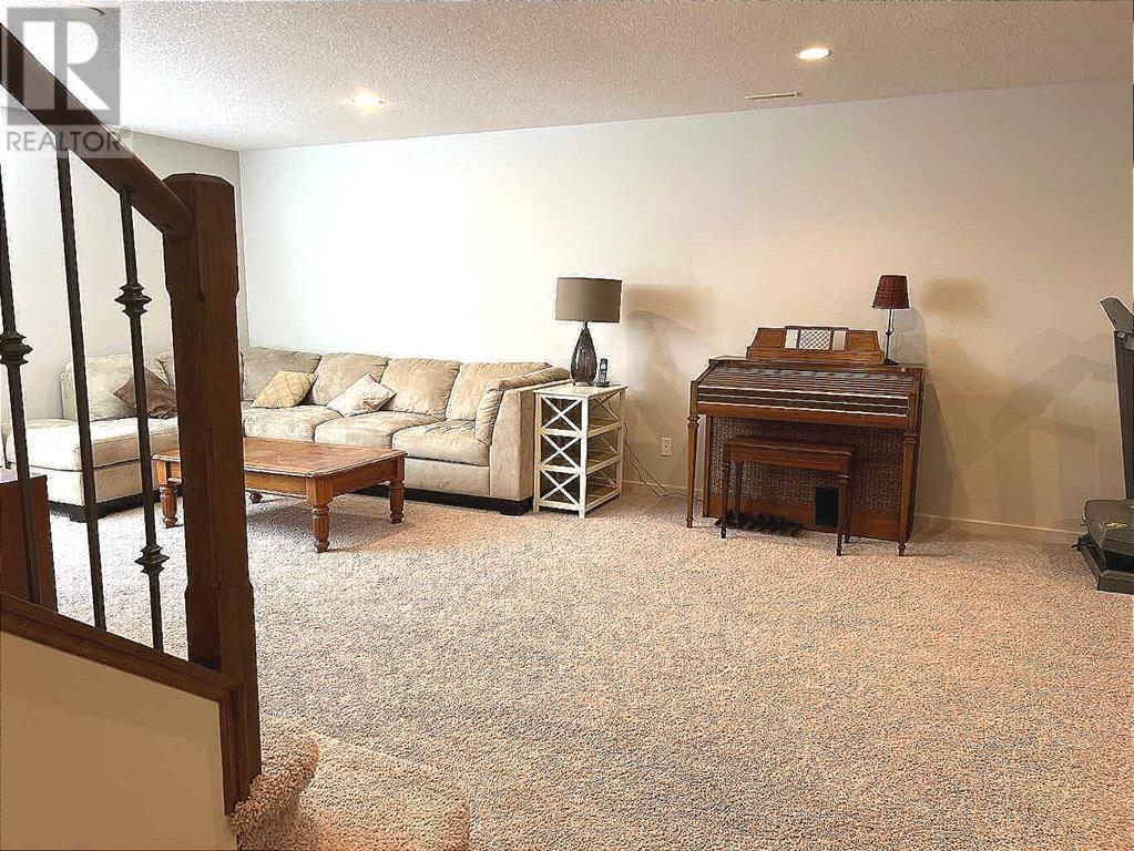 128 Grand River Boulevard W, Lethbridge, Alberta  T1K 8A4 - Photo 38 - A2239634