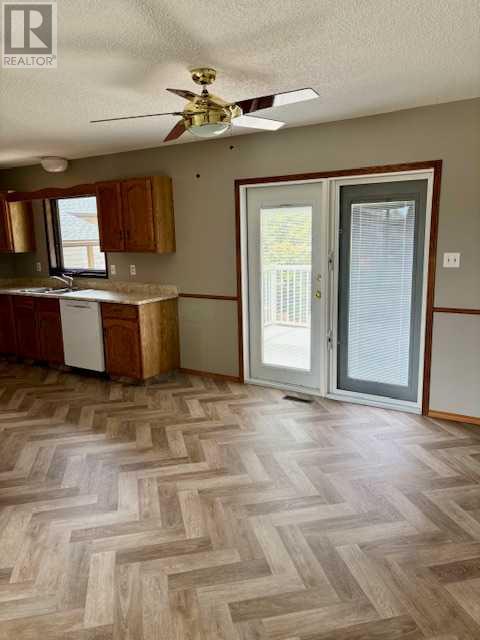 131 Beaverpond Court N, Lethbridge, Alberta  T1H 5Y8 - Photo 13 - A2234129