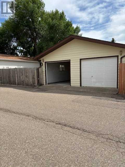 131 Beaverpond Court N, Lethbridge, Alberta  T1H 5Y8 - Photo 39 - A2234129
