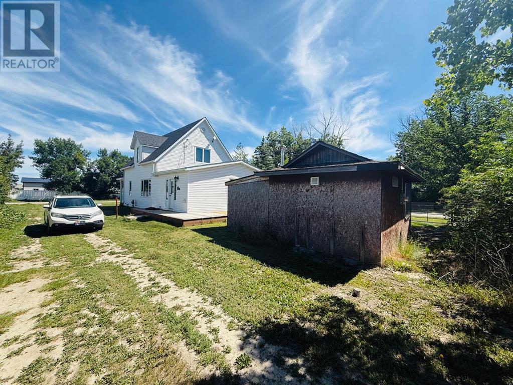 302 Empress Avenue, Monarch, Alberta  T0L 1M0 - Photo 6 - A2239671