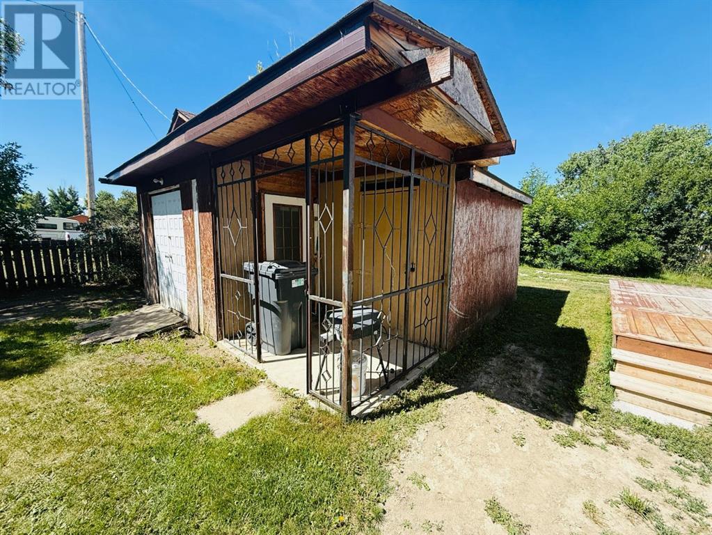 302 Empress Avenue, Monarch, Alberta  T0L 1M0 - Photo 37 - A2239671