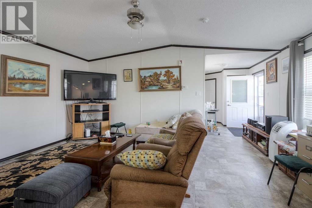 310 Engineer Avenue, Coaldale, Alberta  T1M 1P8 - Photo 6 - A2224463