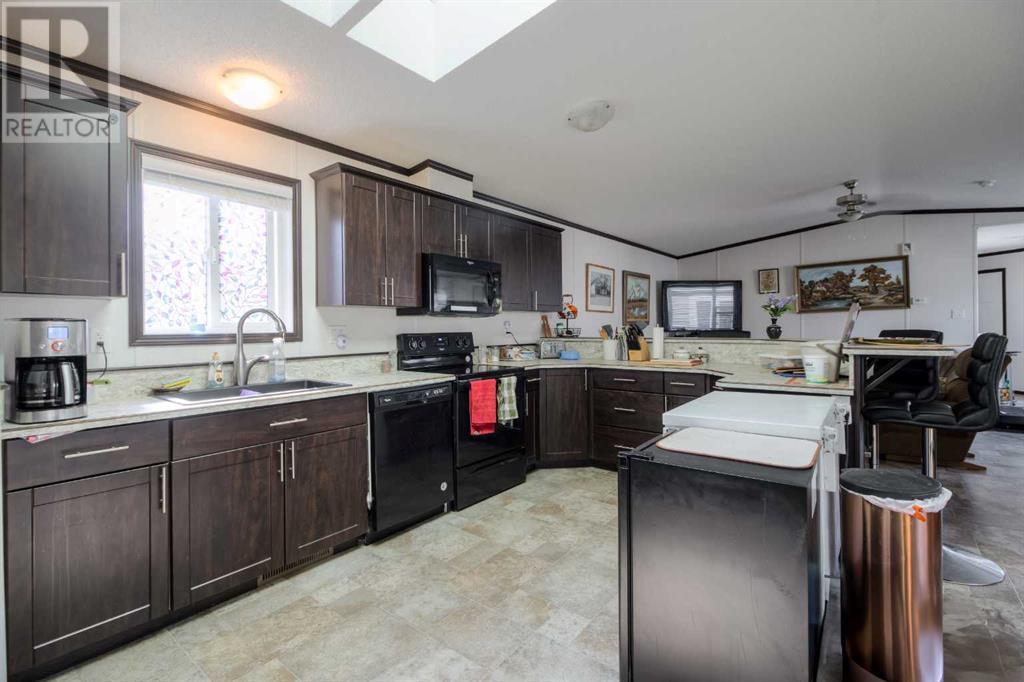 310 Engineer Avenue, Coaldale, Alberta  T1M 1P8 - Photo 9 - A2224463