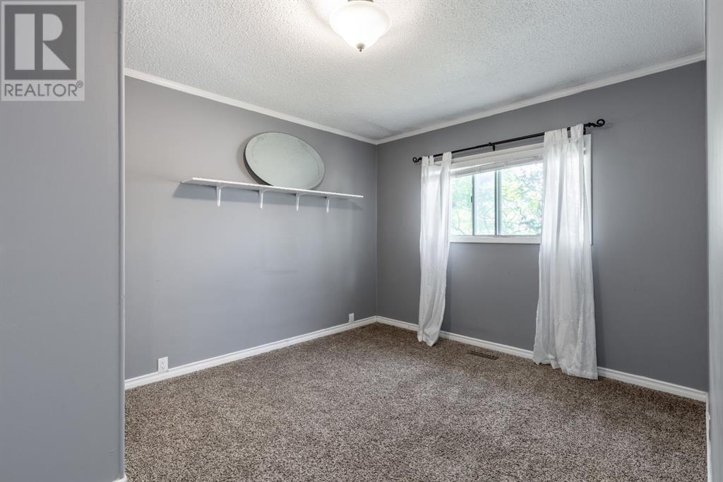 36 8 Avenue W, Cardston, Alberta  T0K 0K0 - Photo 13 - A2239635