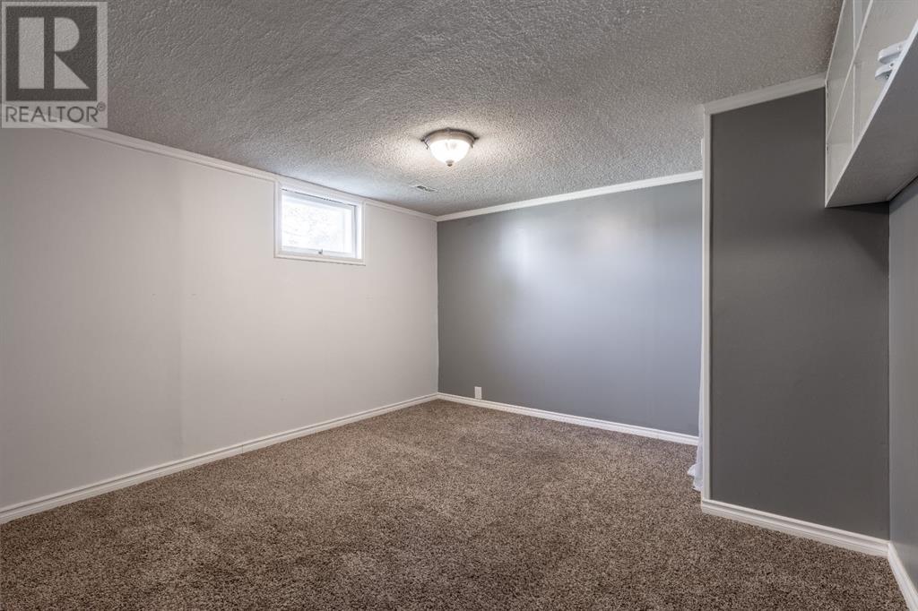 36 8 Avenue W, Cardston, Alberta  T0K 0K0 - Photo 20 - A2239635