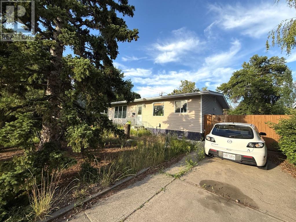 1007 29a Street S, Lethbridge, Alberta  T1K 2X8 - Photo 3 - A2239013