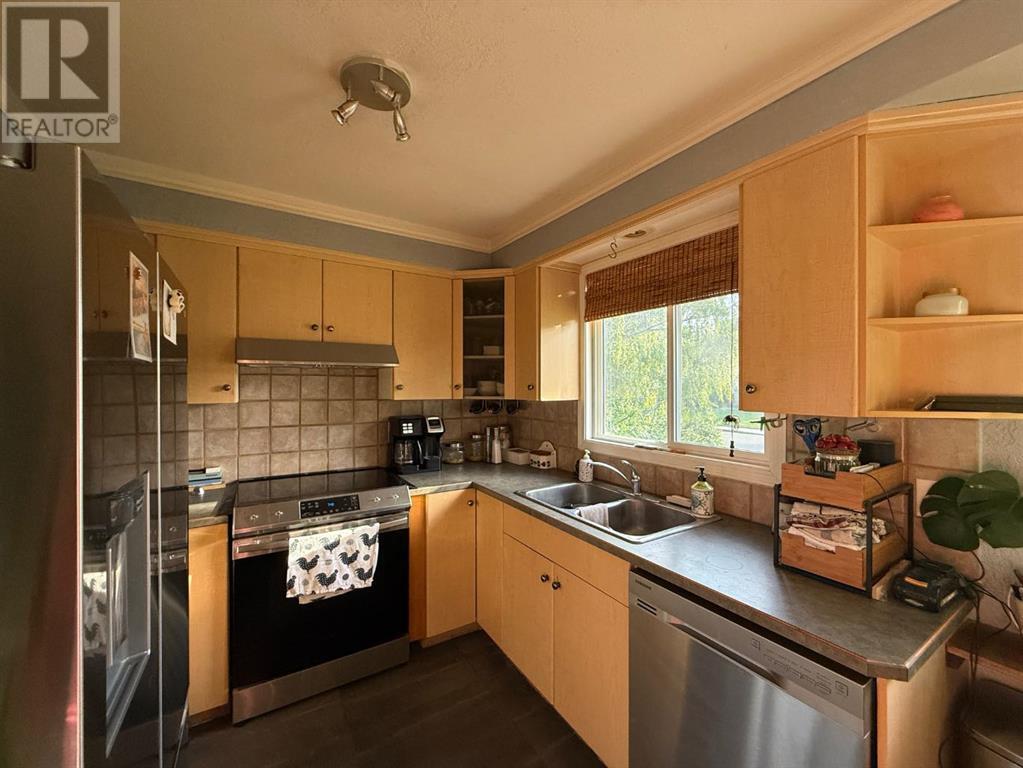 1007 29a Street S, Lethbridge, Alberta  T1K 2X8 - Photo 12 - A2239013