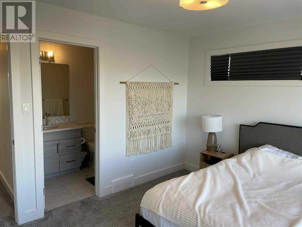 4615 Fairmont Gate S, Lethbridge, Alberta  T1K 8J7 - Photo 9 - A2239804