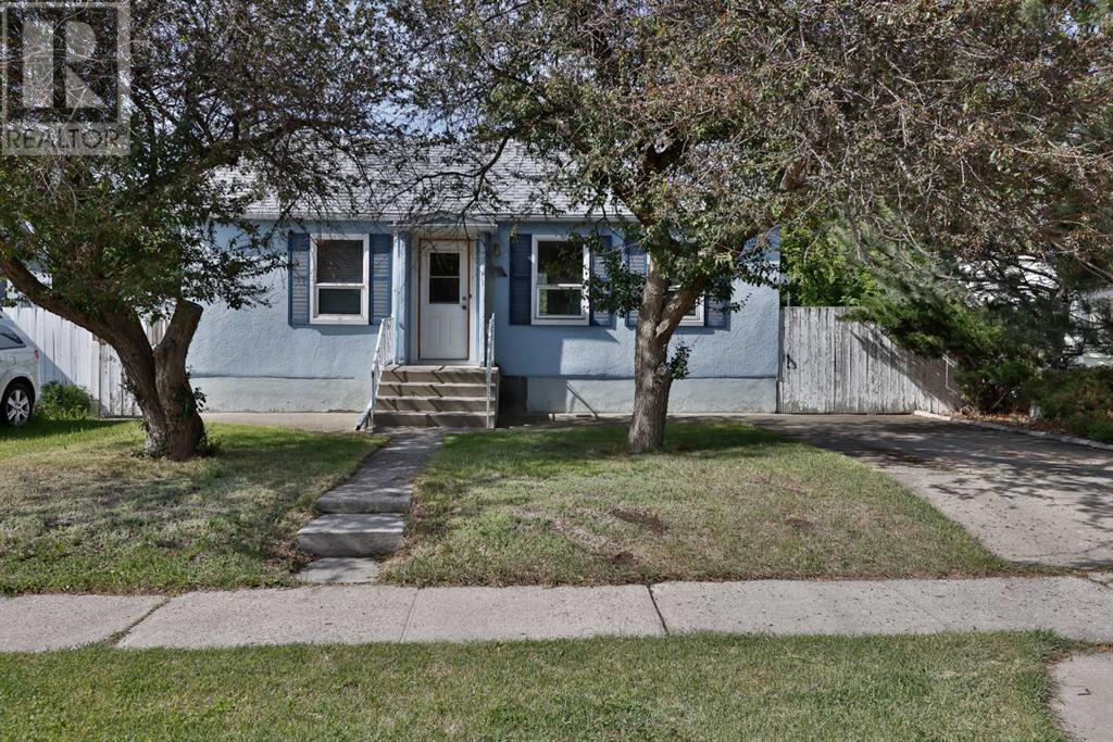 1707 5A Avenue N, Lethbridge, Alberta
