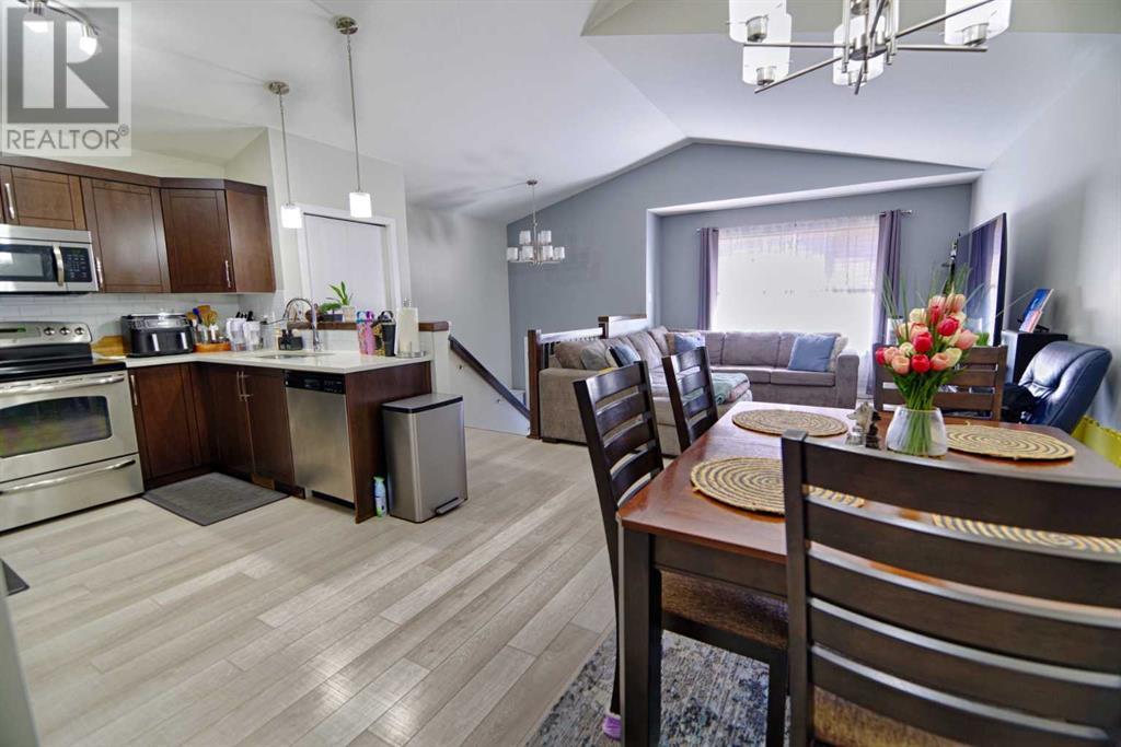 577 Blackwolf Boulevard N, Lethbridge, Alberta  T1H 7C8 - Photo 6 - A2239452