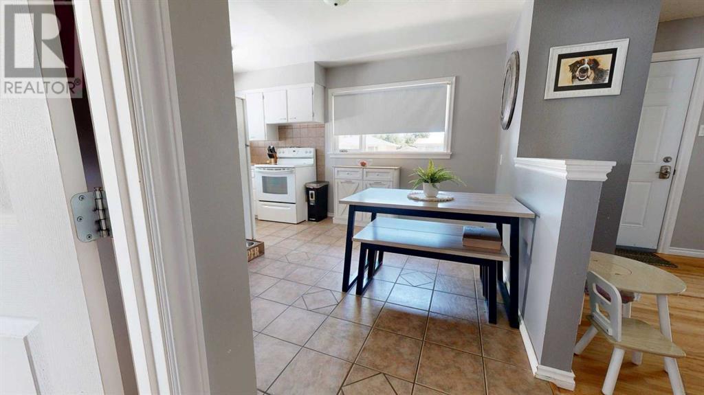 1118 18 Street N, Lethbridge, Alberta  T1H 3H6 - Photo 14 - A2239998