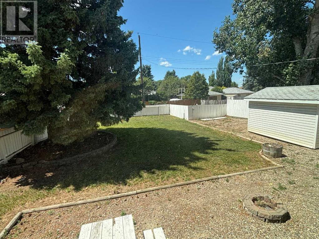 1118 18 Street N, Lethbridge, Alberta  T1H 3H6 - Photo 27 - A2239998