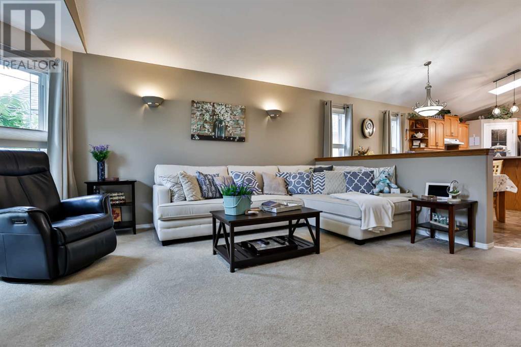 299 Cougar Way N, Lethbridge, Alberta  T1H 6P8 - Photo 6 - A2240057
