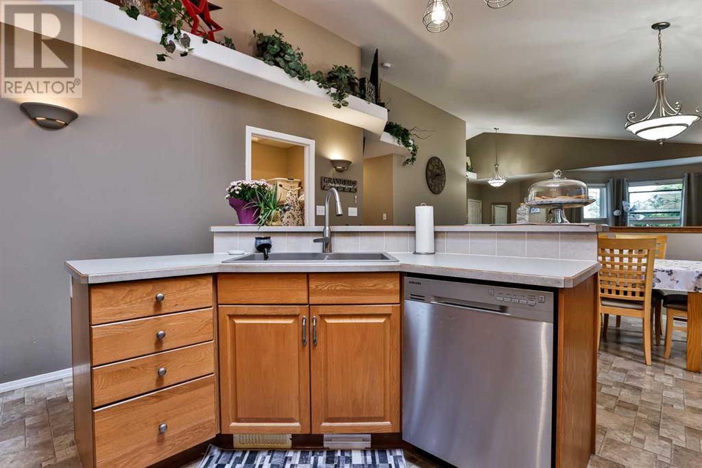 299 Cougar Way N, Lethbridge, Alberta  T1H 6P8 - Photo 11 - A2240057