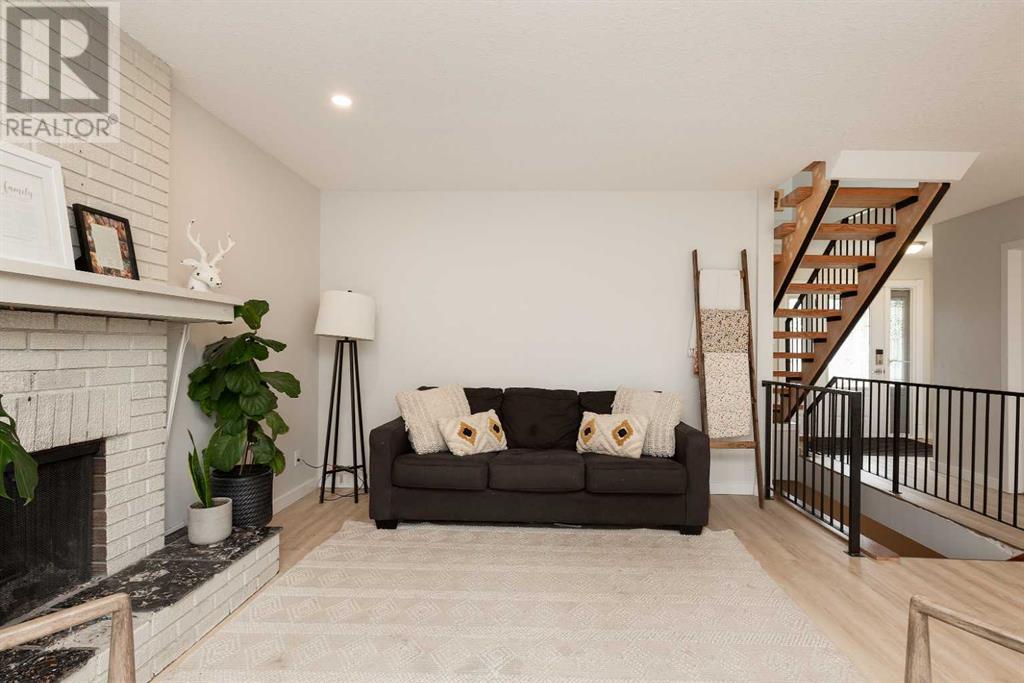 115 Lemoyne Crescent W, Lethbridge, Alberta  T1K 4A4 - Photo 16 - A2231805