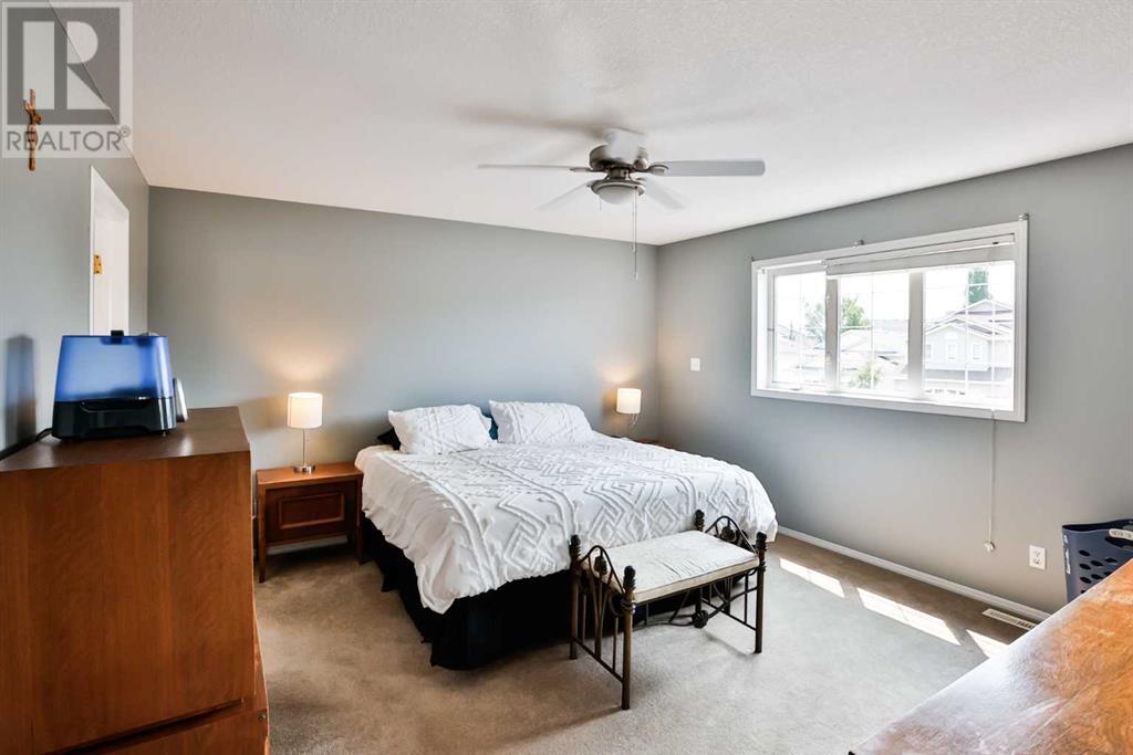 27 Riverpark Boulevard W, Lethbridge, Alberta  T1K 7S7 - Photo 12 - A2238061