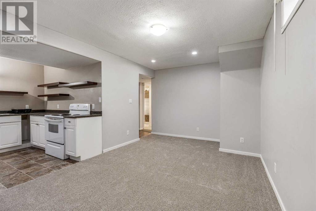 50 Algonquin Road W, Lethbridge, Alberta  T1K 5H3 - Photo 34 - A2240303