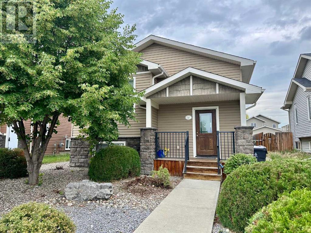 57 Mt Sundance Road W, Lethbridge, Alberta