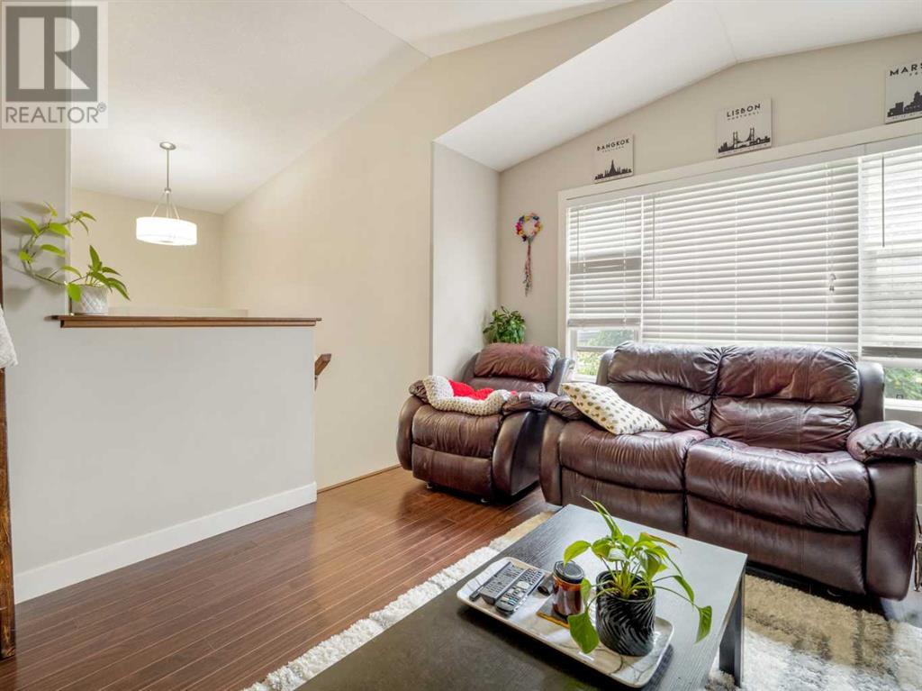 57 Mt Sundance Road W, Lethbridge, Alberta  T1J 0B6 - Photo 9 - A2240187