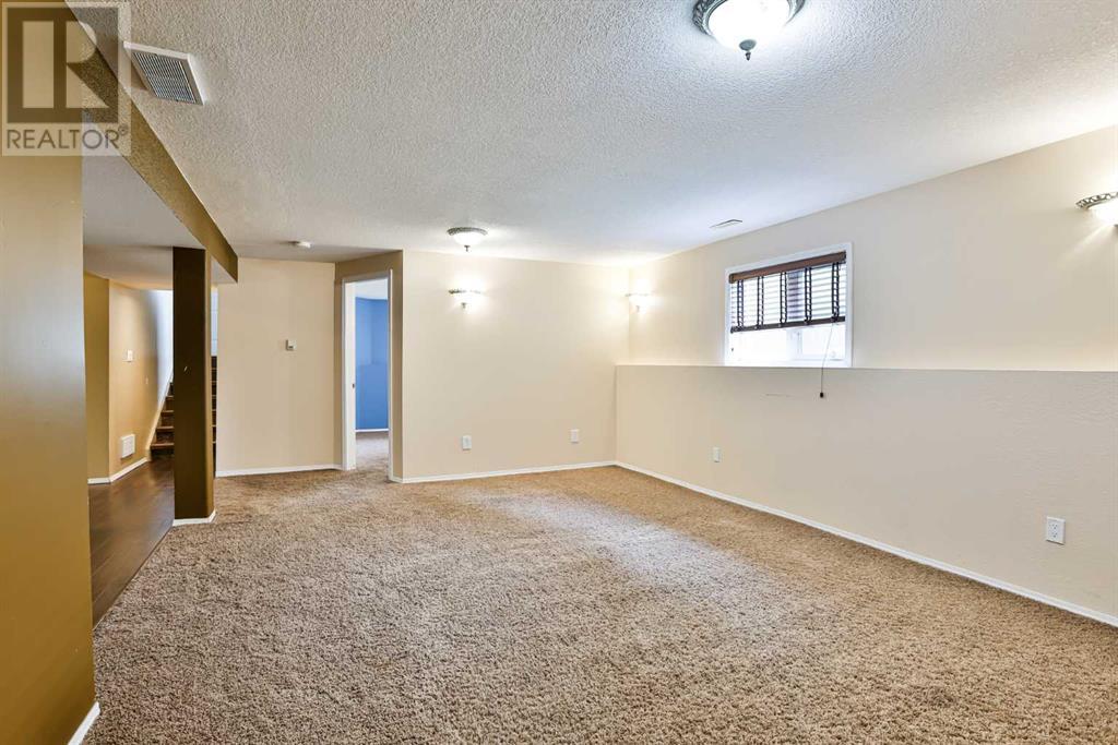 63 Mt Alderson Crescent W, Lethbridge, Alberta  T1K 6P2 - Photo 19 - A2238690