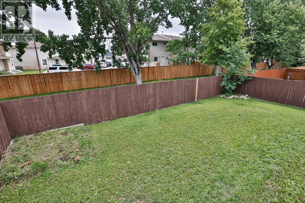 63 Mt Alderson Crescent W, Lethbridge, Alberta  T1K 6P2 - Photo 27 - A2238690