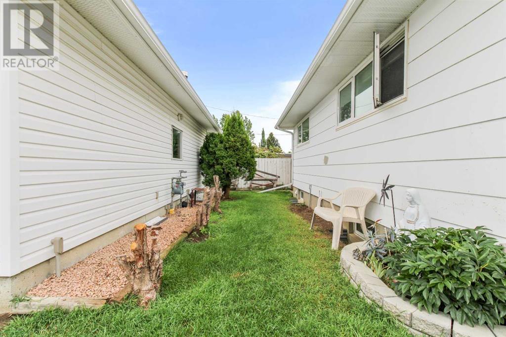 2702 21 Avenue S, Lethbridge, Alberta  T1K 1H8 - Photo 45 - A2239768