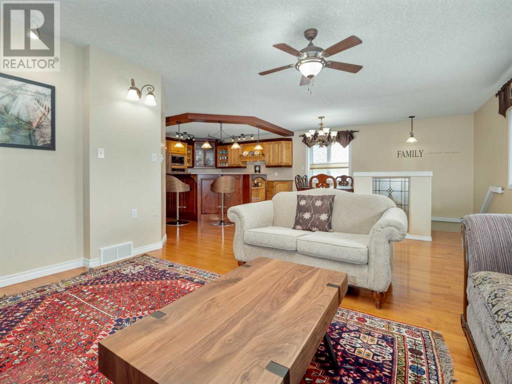 2006 7 Avenue S, Lethbridge, Alberta  T1J 1M6 - Photo 16 - A2240377