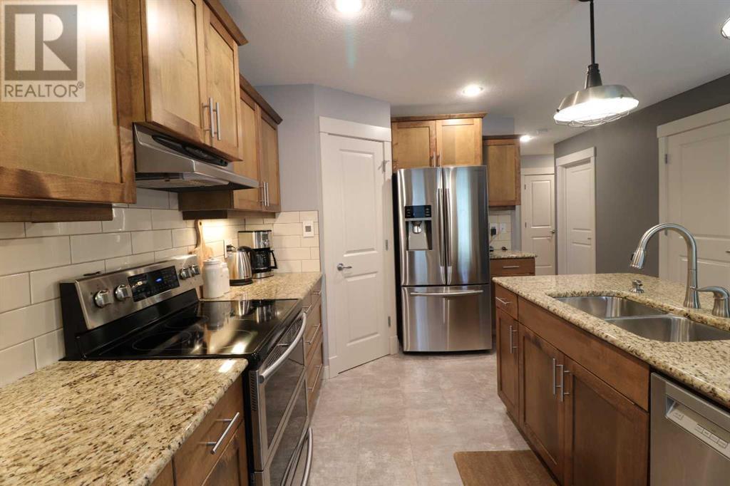 22 Riverview Crescent W, Lethbridge, Alberta  T1K 5E7 - Photo 11 - A2238830