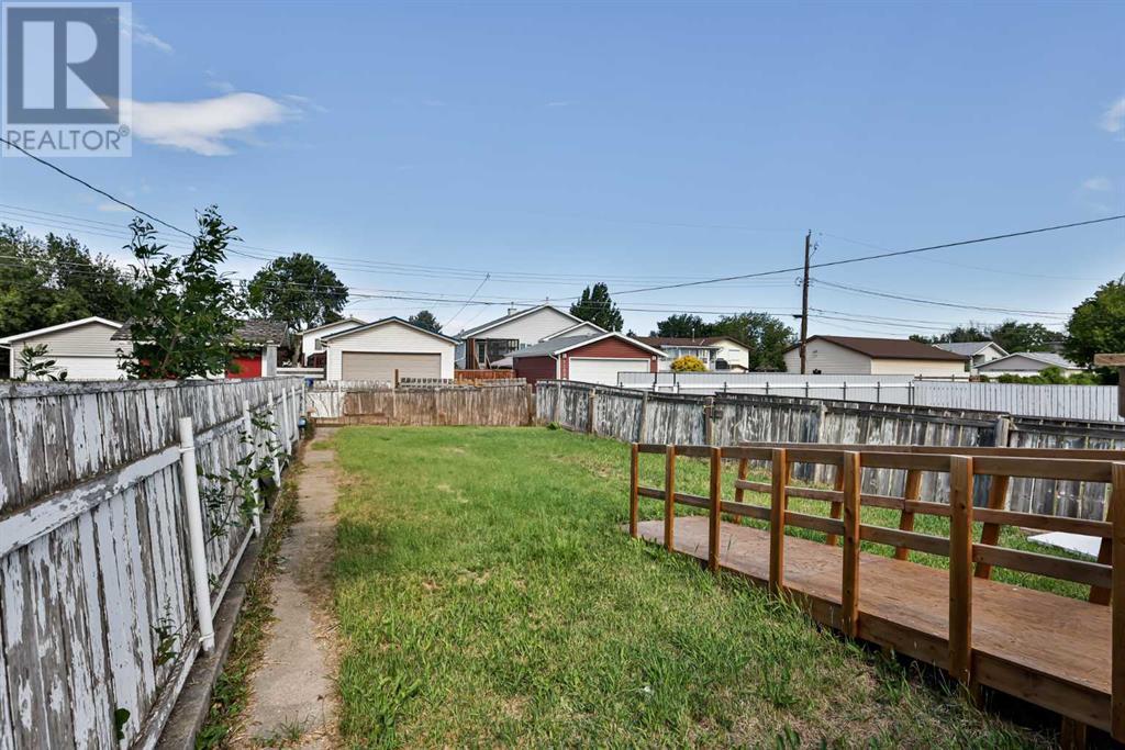 1030 7 Street N, Lethbridge, Alberta  T1H 1Y9 - Photo 7 - A2235619