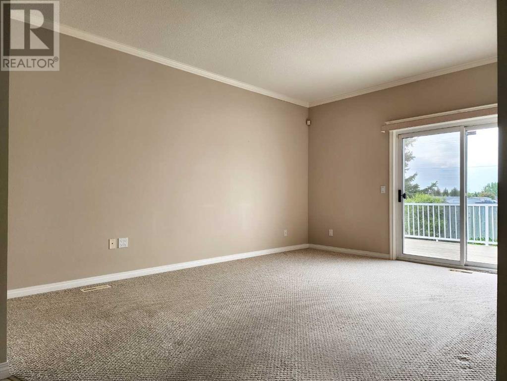 27 Skyline Crescent, Claresholm, Alberta  T0L 0T0 - Photo 12 - A2227191