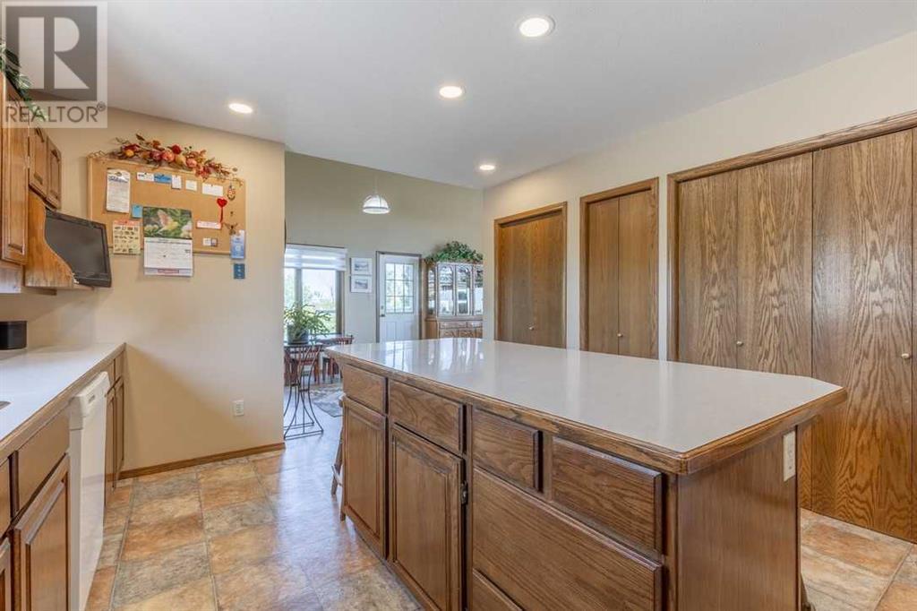 45 Mountainview Crescent, Claresholm, Alberta  T0L 0T0 - Photo 14 - A2236076