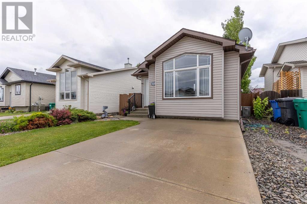 620 Aberdeen Crescent W, Lethbridge, Alberta  T1J 5A9 - Photo 3 - A2239811
