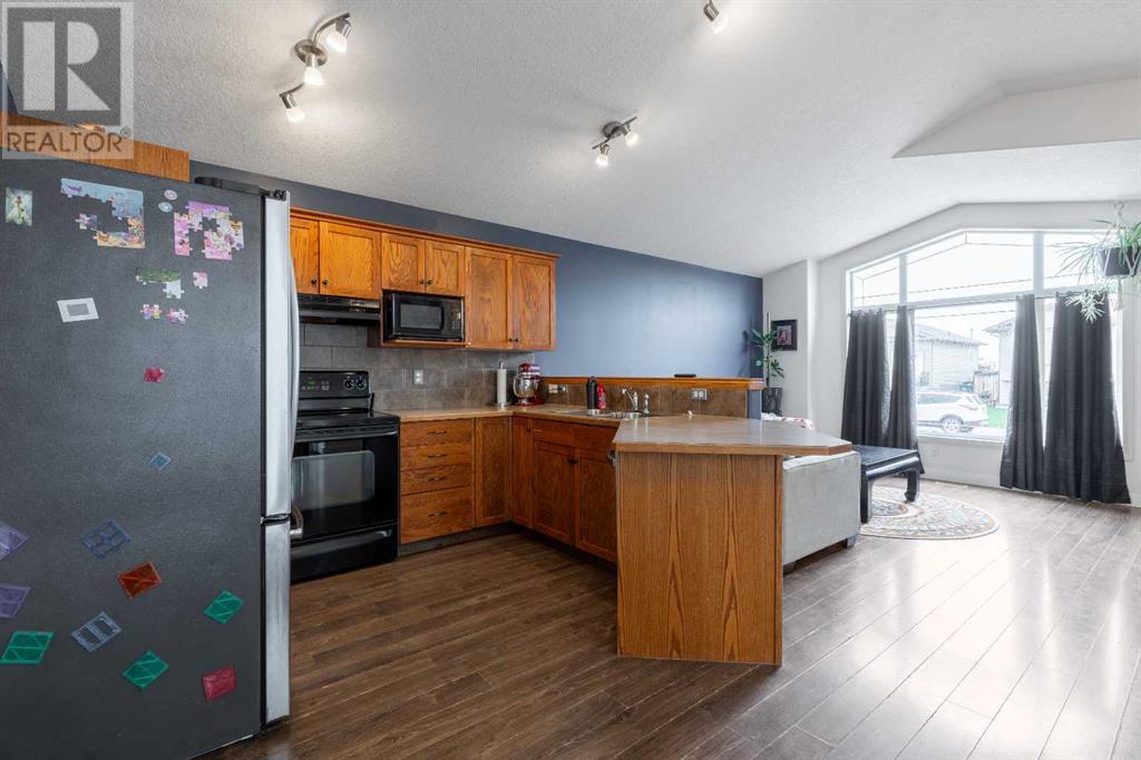 620 Aberdeen Crescent W, Lethbridge, Alberta  T1J 5A9 - Photo 11 - A2239811