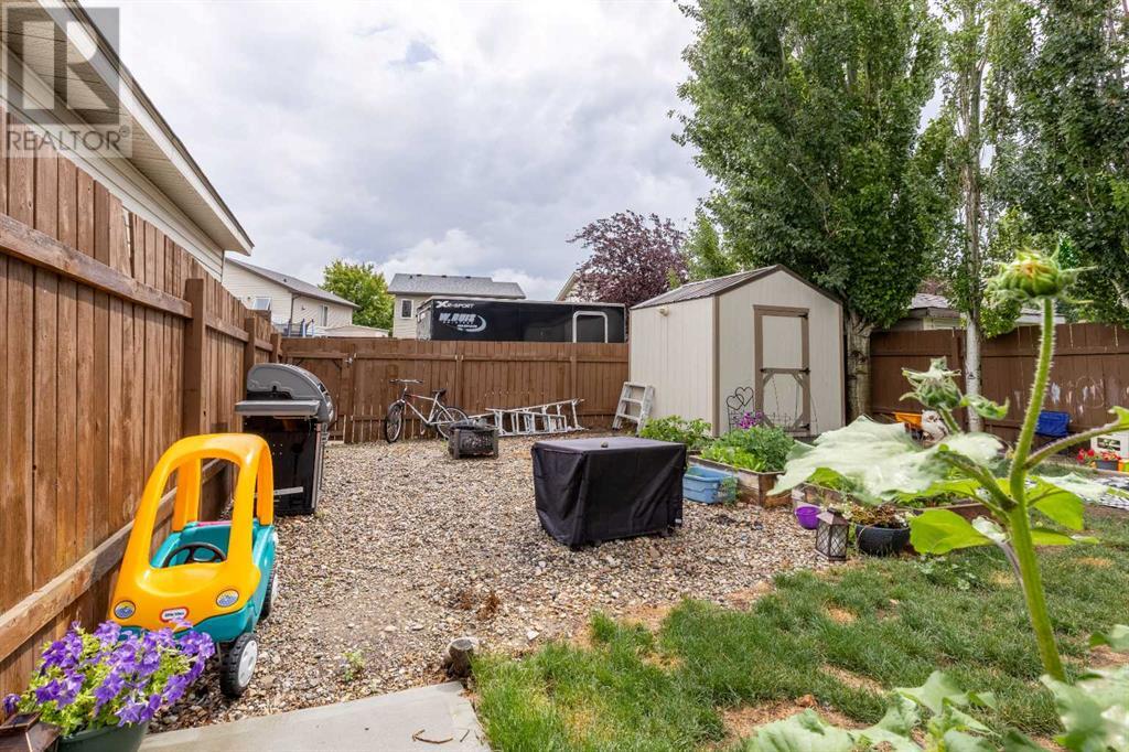 620 Aberdeen Crescent W, Lethbridge, Alberta  T1J 5A9 - Photo 33 - A2239811