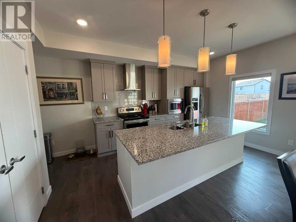 571 Firelight Place W, Lethbridge, Alberta  T1J 0B8 - Photo 6 - A2233455
