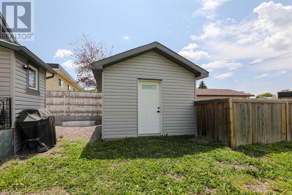 1718 13 Street N, Lethbridge, Alberta  T1H 2T9 - Photo 35 - A2234431