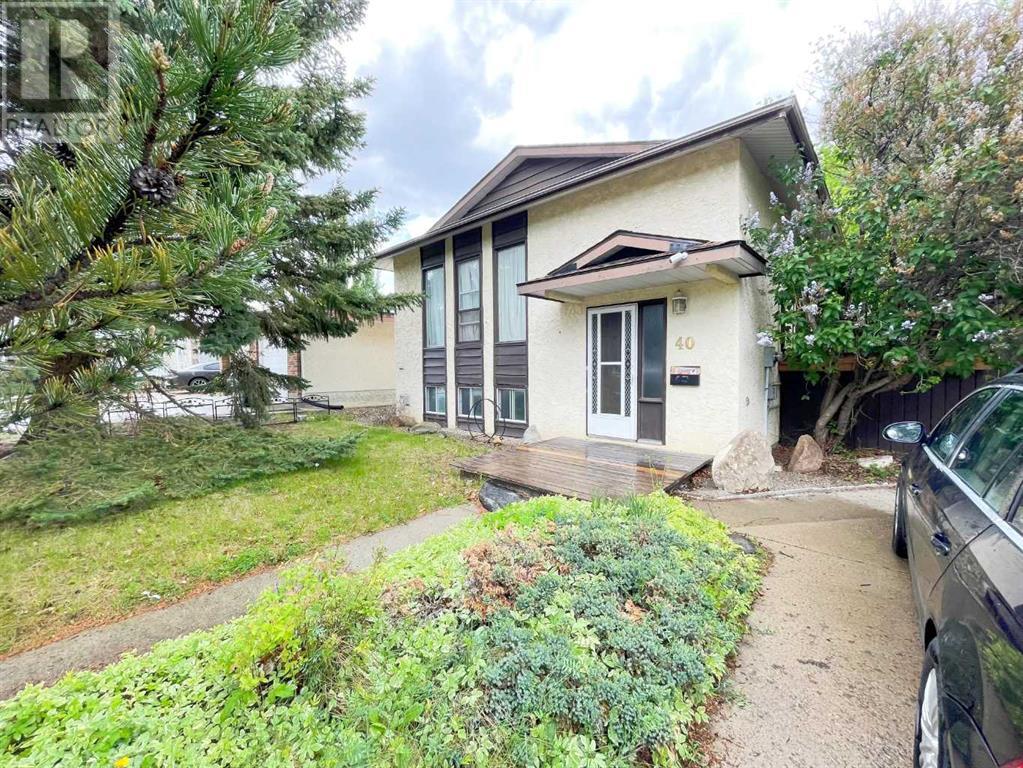 40 Mohawk Road W, Lethbridge, Alberta  T1K 5J6 - Photo 2 - A2240999