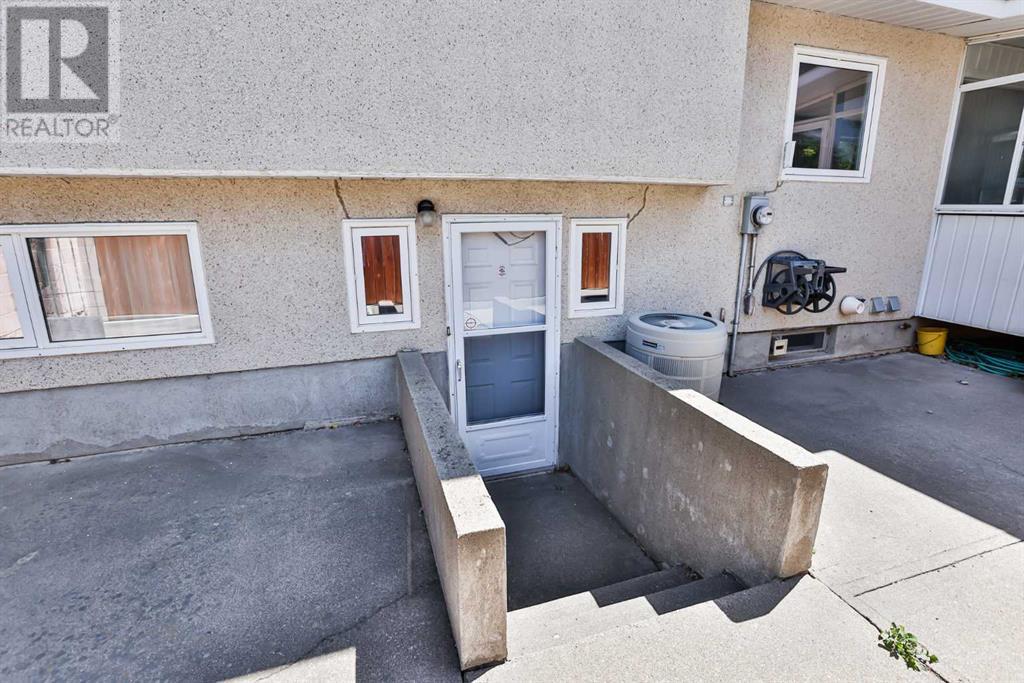22 Hawthorne Place N, Lethbridge, Alberta  T1H 4L7 - Photo 6 - A2239611