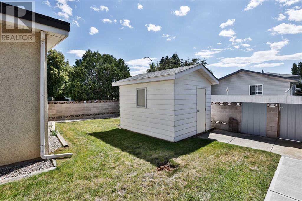 22 Hawthorne Place N, Lethbridge, Alberta  T1H 4L7 - Photo 7 - A2239611