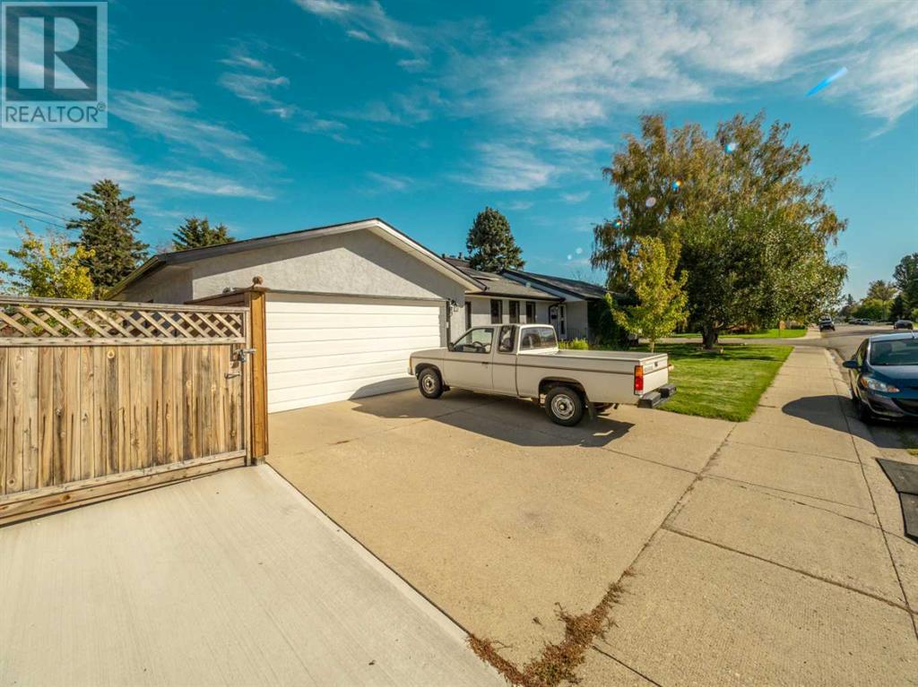 1611 24 Street S, Lethbridge, Alberta  T1K 2M2 - Photo 3 - A2239618