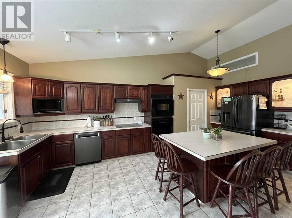 3930 Harmony Place, Taber, Alberta  T1G 1A2 - Photo 8 - A2240625